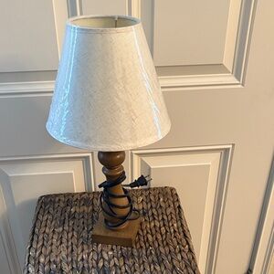 Classic Cream and Brown Table Lamp